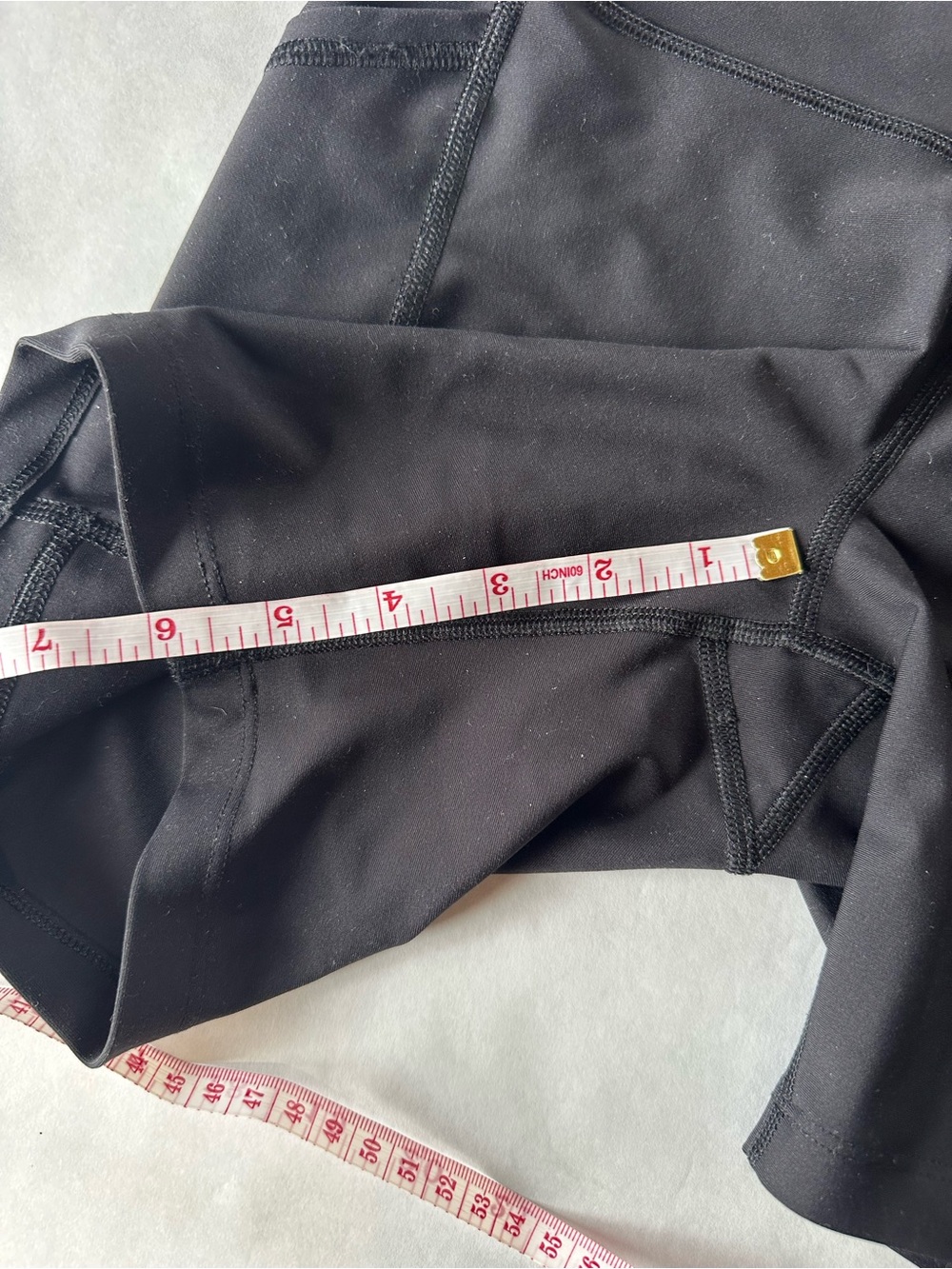 Old Navy 6” Mid Waist Women's Bike Shorts - Black and Olive Set - Picture 14 of 16